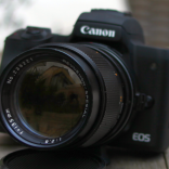 EOS M50 mit VLITROX Speed Booster